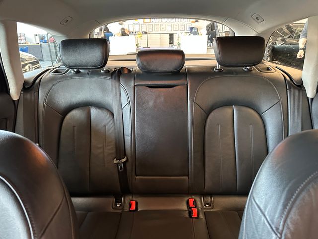 Audi A6 Avant 3.0 TDI quattro *Xenon*Leder*Navi*