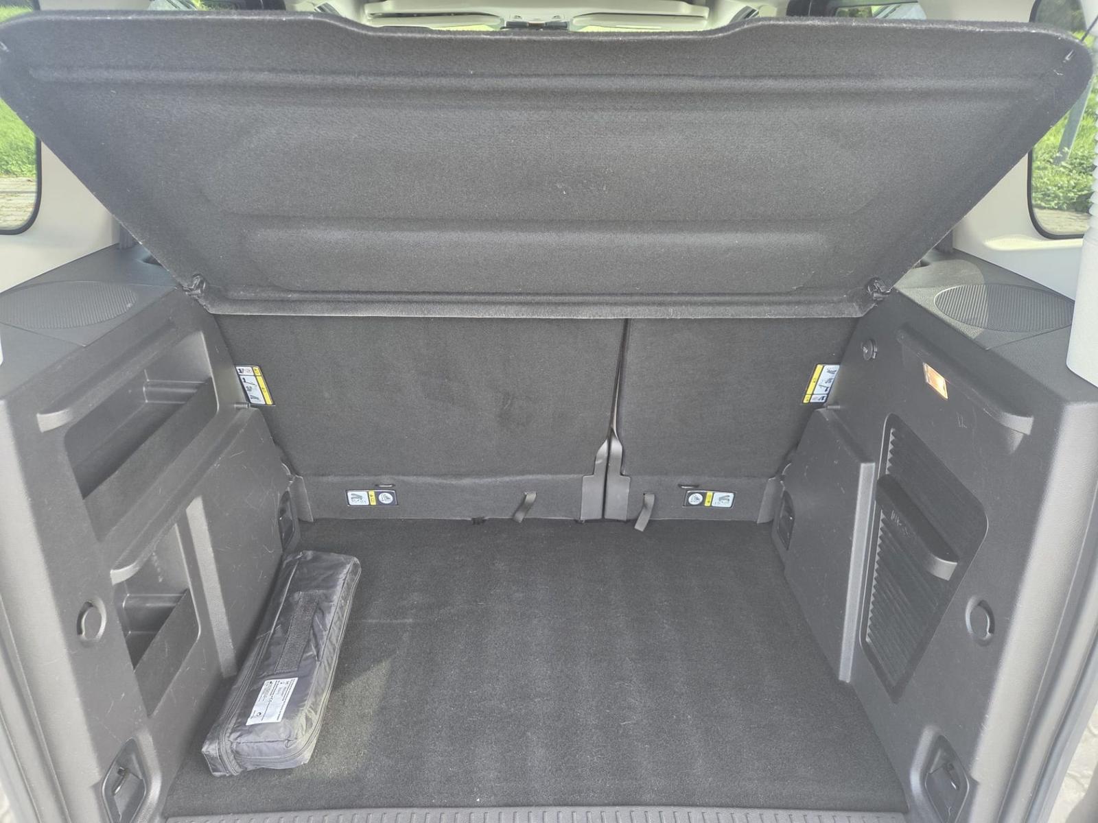 Ford Tourneo Courier 1.0 EcoBoost Titanium (EU6d-T)