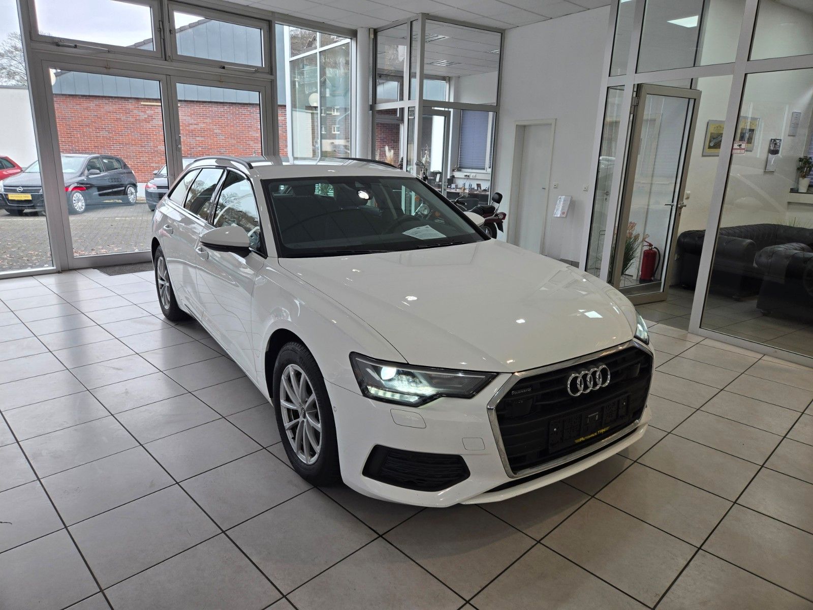 Fahrzeugabbildung Audi A6 Avant 45 TDI quattro*Business-Paket