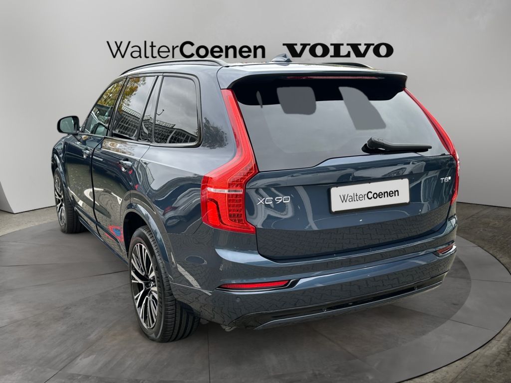VOLVO XC90 T8 AWD Plug-in Hybrid Ultra Dark 360° AHK s VOLVO XC90 T8 AWD Plug-in Hybrid Ultra Dark 360° AHK s