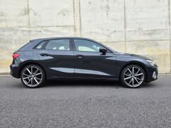 AUDI A3 Sportback Advanced 2.0 TDI S-Tronic Sport 19" AUDI A3 Sportback Advanced 2.0 TDI S-Tronic Sport 19"