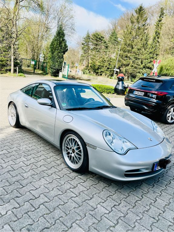 Porsche 996