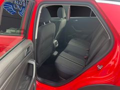VW T-Roc 1,5 TSI KLIMA,NAVI,PANO,ESP,MFL,MFD,SHA