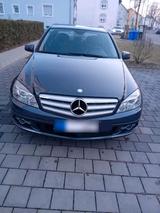 Mercedes-Benz , Mercedes Benz. 200 CGI . BLUE  EFFICENCY - Mercedes-Benz 200 aus 2010