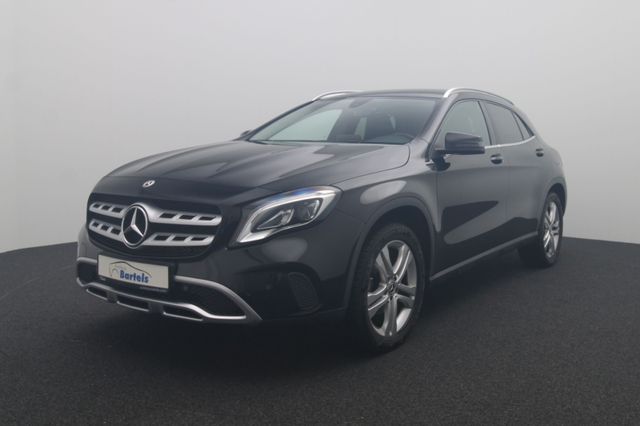 Mercedes-Benz GLA 220 d 4Matic AHK NAVI KAMERA LED