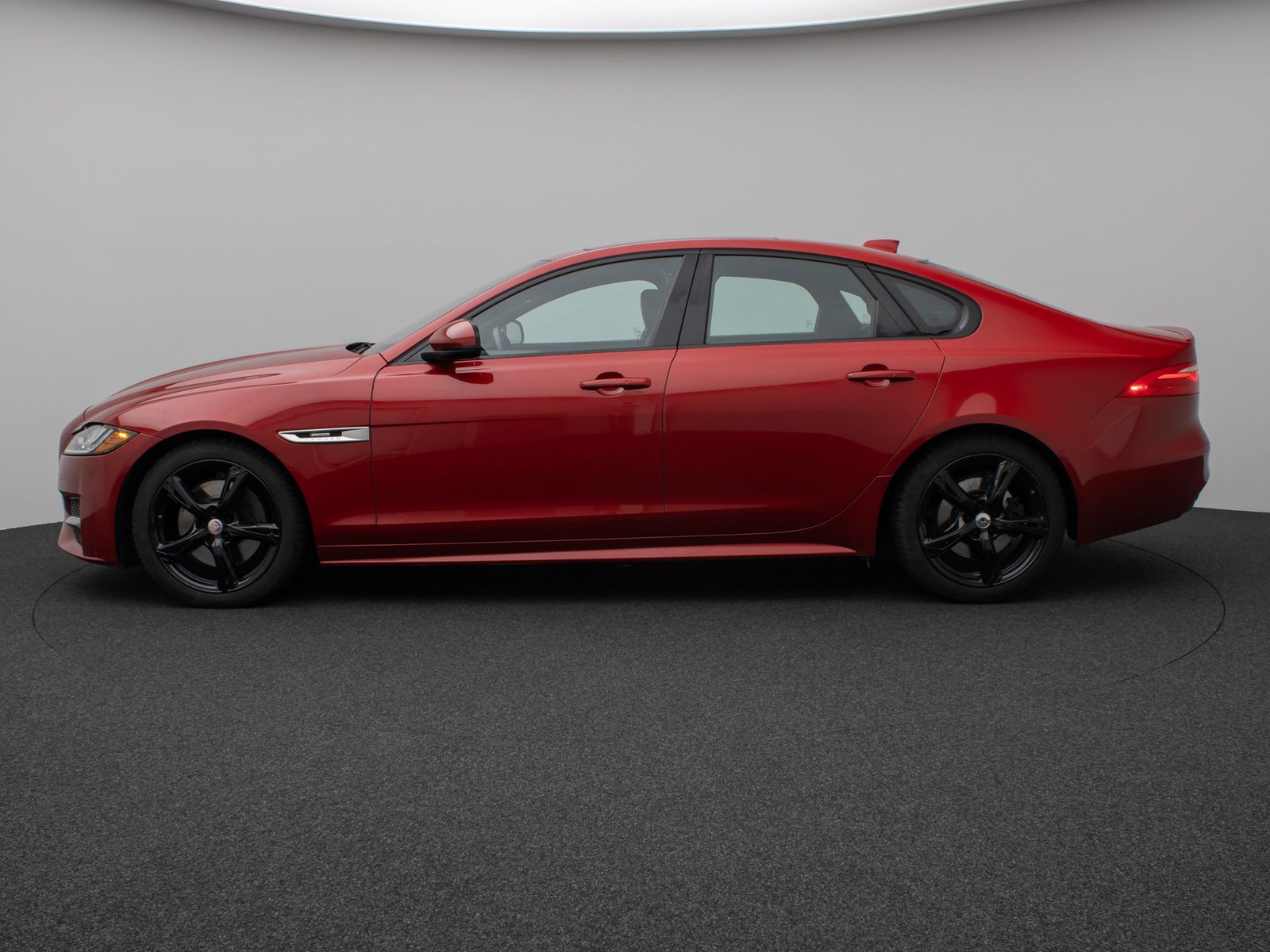 Fahrzeugabbildung Jaguar XF R-Sport Kamera Schiebedach Meridian Navi