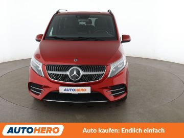 Mercedes V 220 - 9