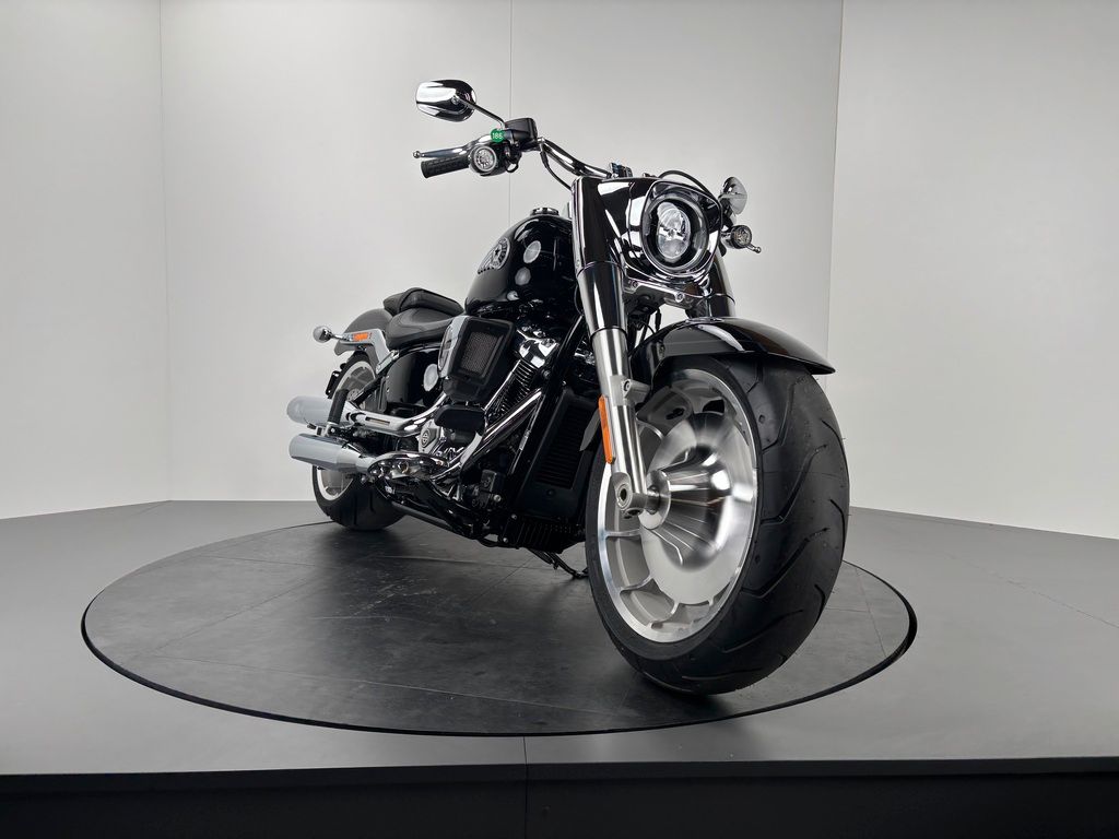Fahrzeugabbildung Harley-Davidson SOFTAIL FAT BOY 117 *NEUWERTIGER ZUSTAND