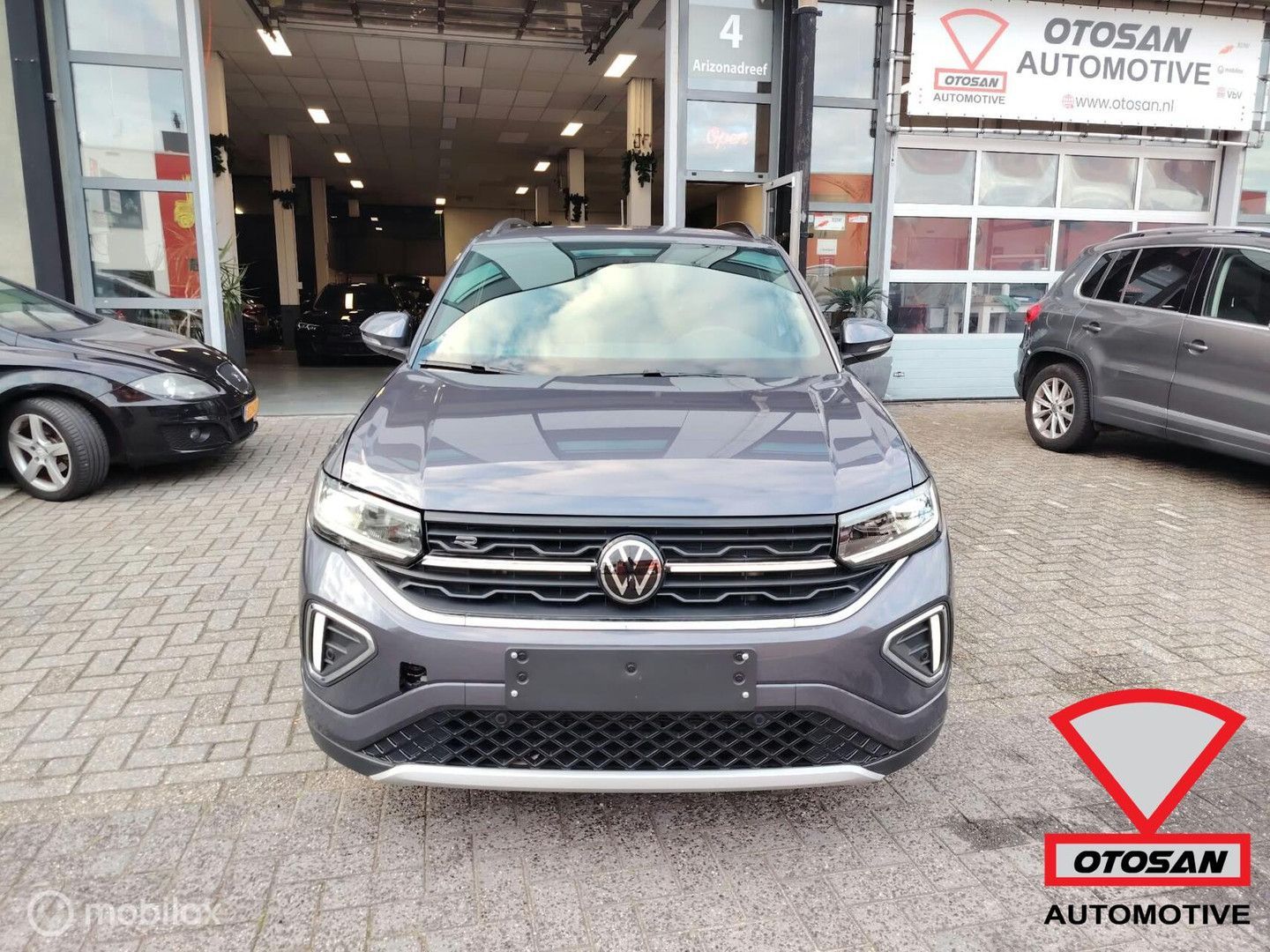 Volkswagen T-Cross 1.0 TSI R-Line DSG 2025 20.000km! imagem 2