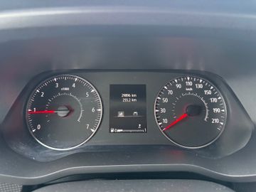 Renault Trafic - 10