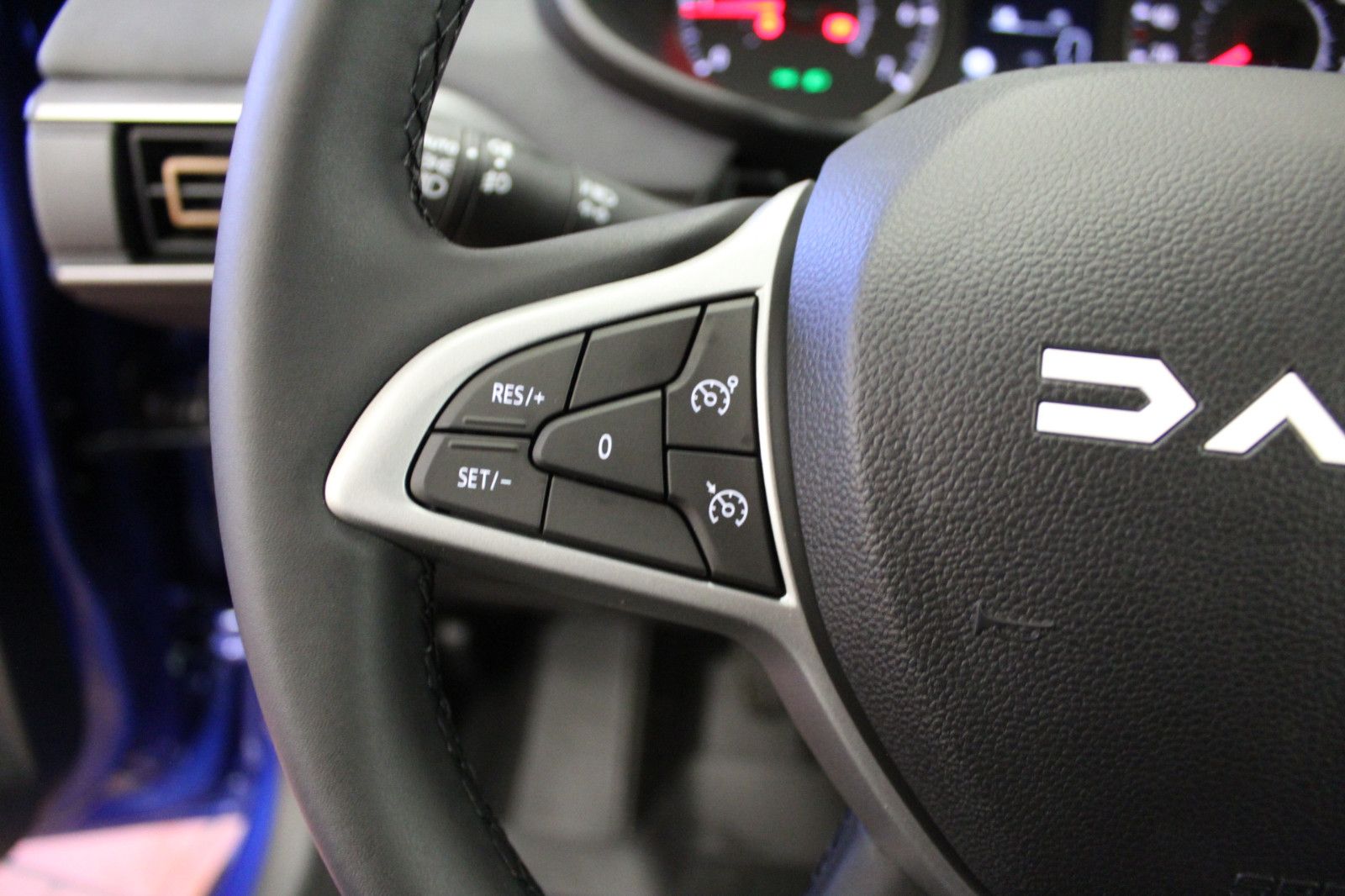 Fahrzeugabbildung Dacia Sandero Stepway TCe 90 auto Extreme*City-Paket*