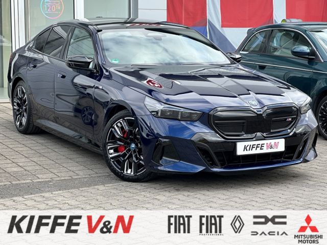 BMW i5 M60 xDrive ICONIC PANO KLIMASITZ DAP B&W PA+