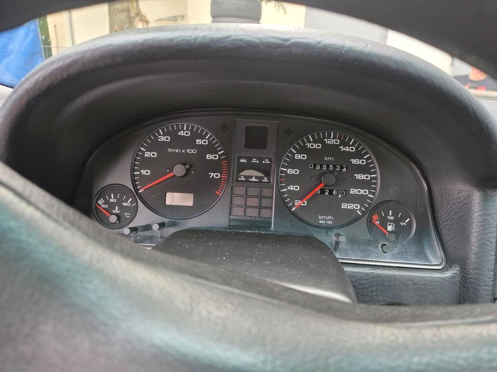 Audi 80
