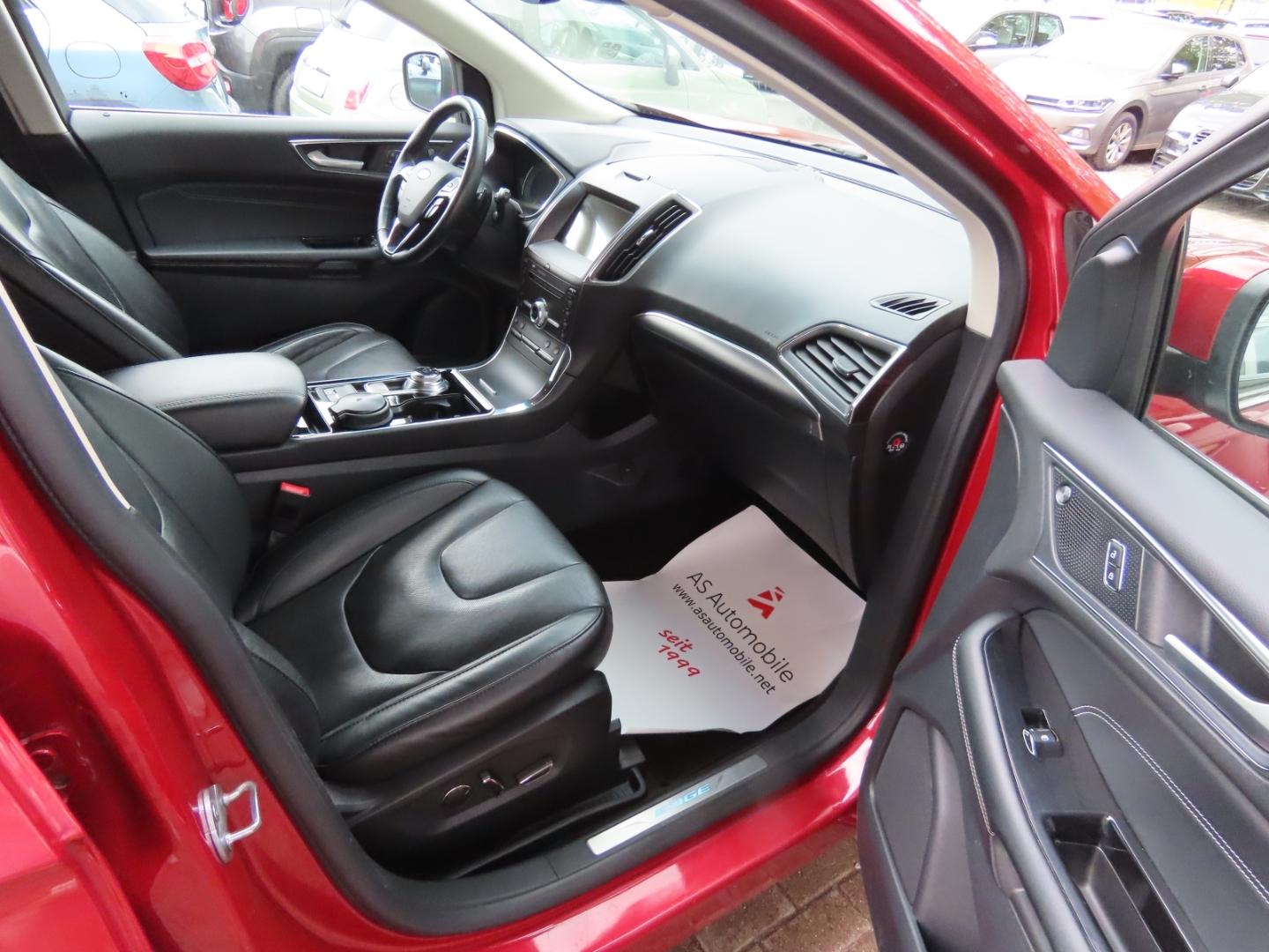 Ford Edge Titanium 1.Hd*Matrix*B&O*Navi*Kam*ACC*AHK