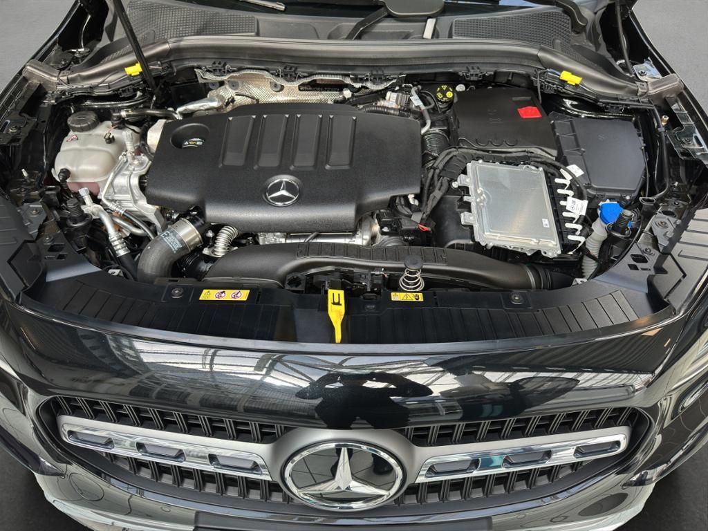 Fahrzeugabbildung Mercedes-Benz GLA 200 d LED*ParkAss*SpurH*el.Heck*PDC*RFK*AHK