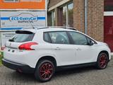 Peugeot 2008 Active 1,2 PureTech City-Paket Klima - gebrauchte Peugeot Kombis