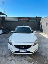 Volvo V40 D2 1.6 Summum - Volvo V40 Summum mit Diesel-Antrieb