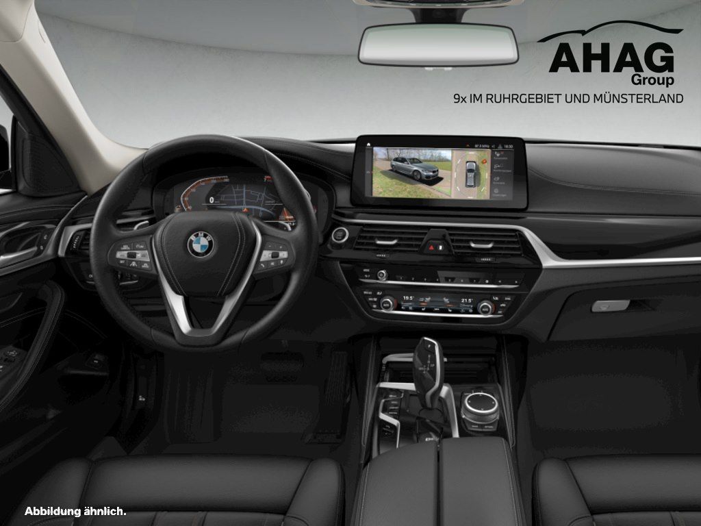BMW 530i xDrive Touring Luxury Line foto 4