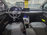 Volkswagen Golf 2.0 TDI DSG Move *VC*AHK*LED*ACC* - Volkswagen Golf TDI mit Diesel-Antrieb