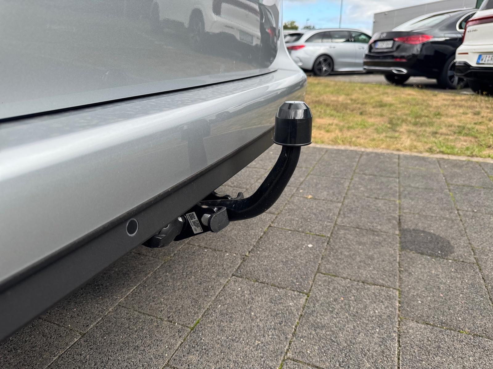 Mercedes-Benz T 180 Edition Lang AHK*LED*Kamera*Navi*7-Sitzer