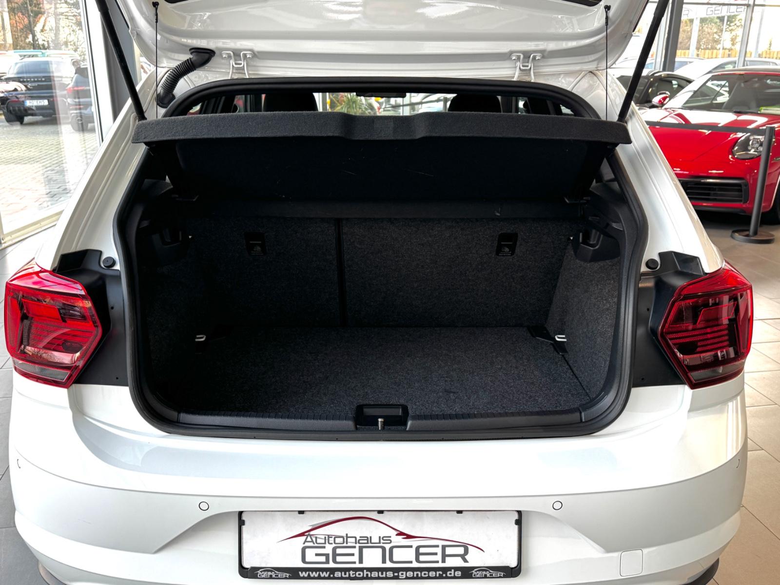 Volkswagen Polo VI GTI  2.0"LED/Sitzhzg./Scheckheft/Navi"