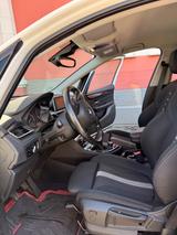 BMW 218 Active Tourer 218i Sport Line Sport Line - weiße BMW 218 Active Tourer