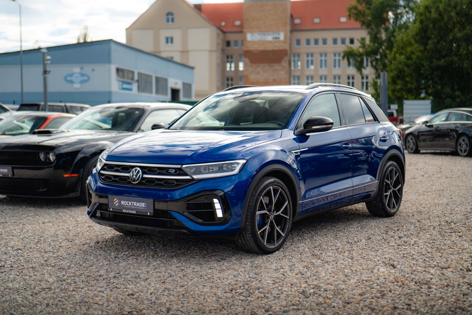 Fahrzeugabbildung Volkswagen T-Roc R 4Motion Black Design *ACC*Matrix*DAB+*