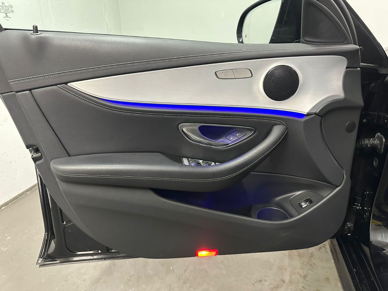 Fahrzeugabbildung Mercedes-Benz E 300 de T Autom. *AMG-LINE*DISTRO*PANORAMA*