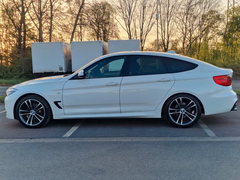 BMW 325