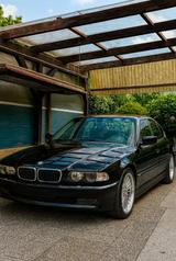BMW 750i V12 - BMW 750 in Oberhausen