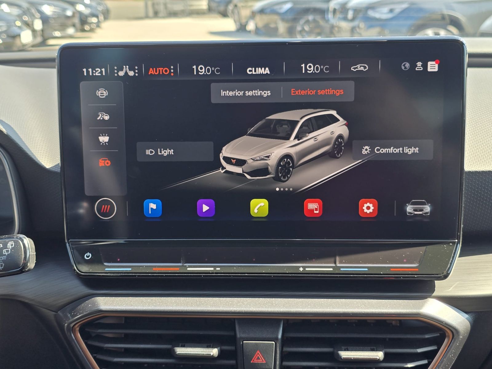 Fahrzeugabbildung CUPRA Leon 1.5 eTSI DSG MATRIX-LED*ACC*AHK*KAMERA*18"