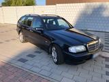 Mercedes-Benz C 240 T Esprit - Mercedes-Benz C 240 aus 2000