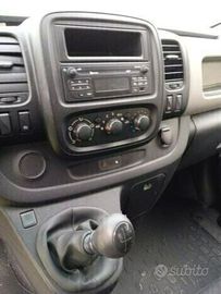 Renault Trafic - 9