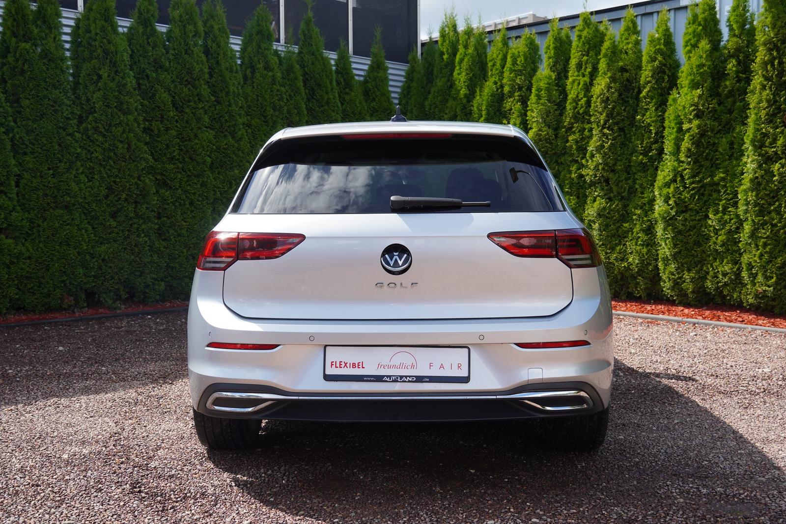 Volkswagen Golf VIII 1.5 TSI Style LED ACC Kamera AHK Navi, миниатюра 8