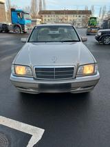 Mercedes-Benz Mercedes W202 C220 CDI ELegance Automatik - Mercedes-Benz C-Klasse W202 mit Diesel-Antrieb