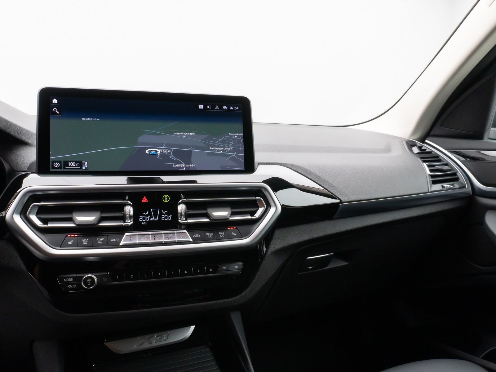 Fahrzeugabbildung BMW X3 xD30e DAB HiFi Kamera Leder Sportstz 18Zoll