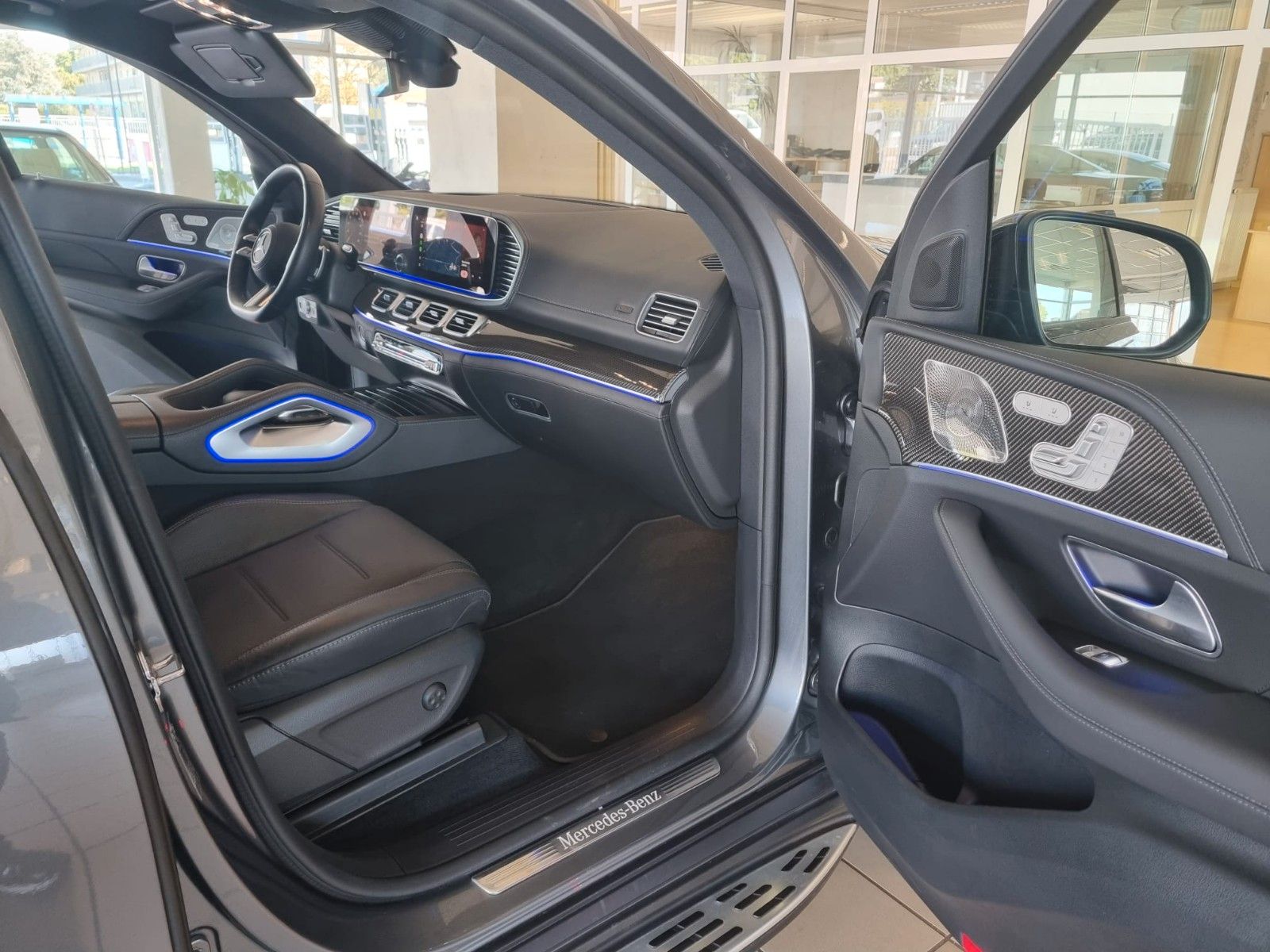 Mercedes-Benz GLE450d 4M E-ACTIVE BODY Control Offroad NAPPA foto 7