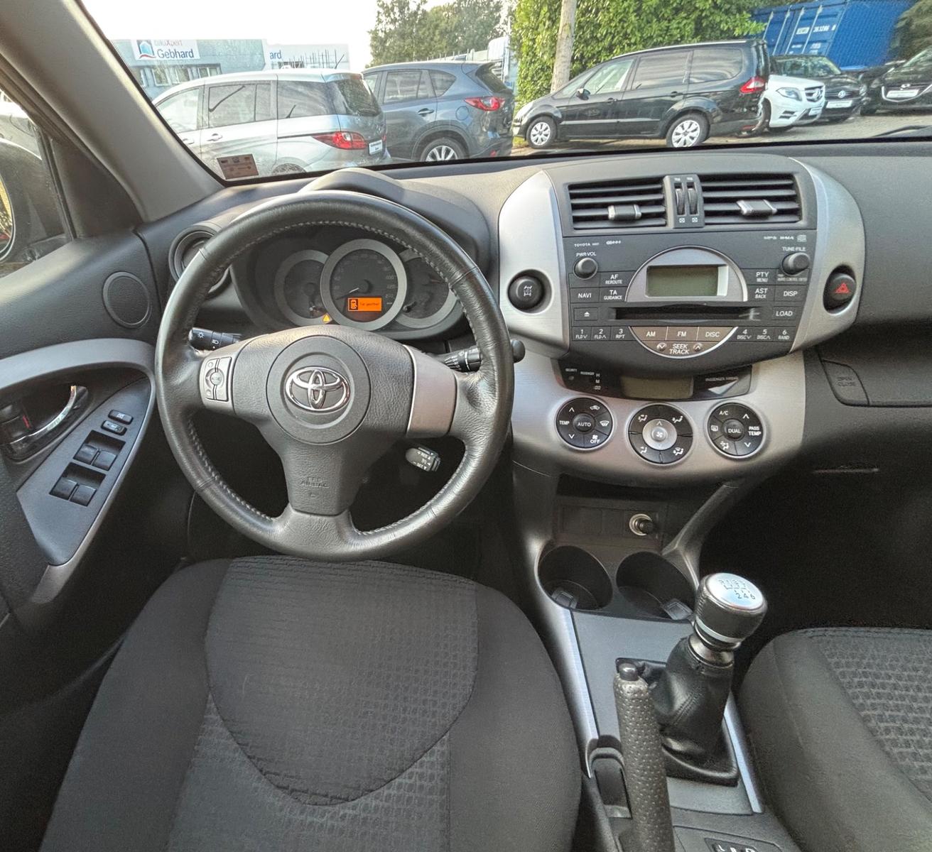 TOYOTA RAV 4 2.2D 177CH 4X4