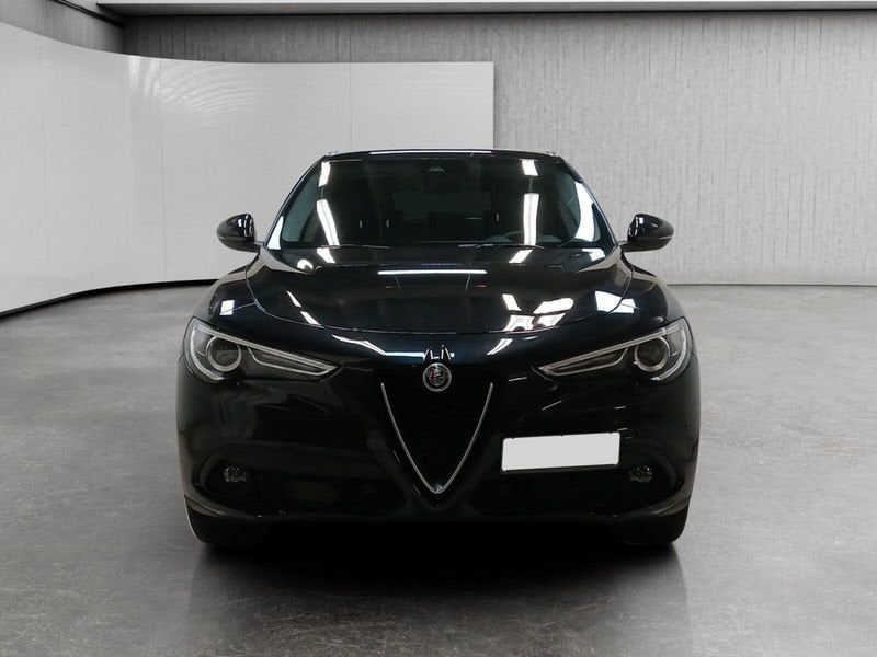 Alfa Romeo Stelvio 2.2 t Executive Q4 210cv auto imagem 2