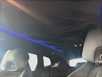 BMW XM - 11