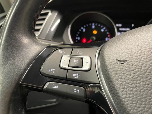 Tiguan Highline 2.0 TDI DSG NAVI SHZ ACC
