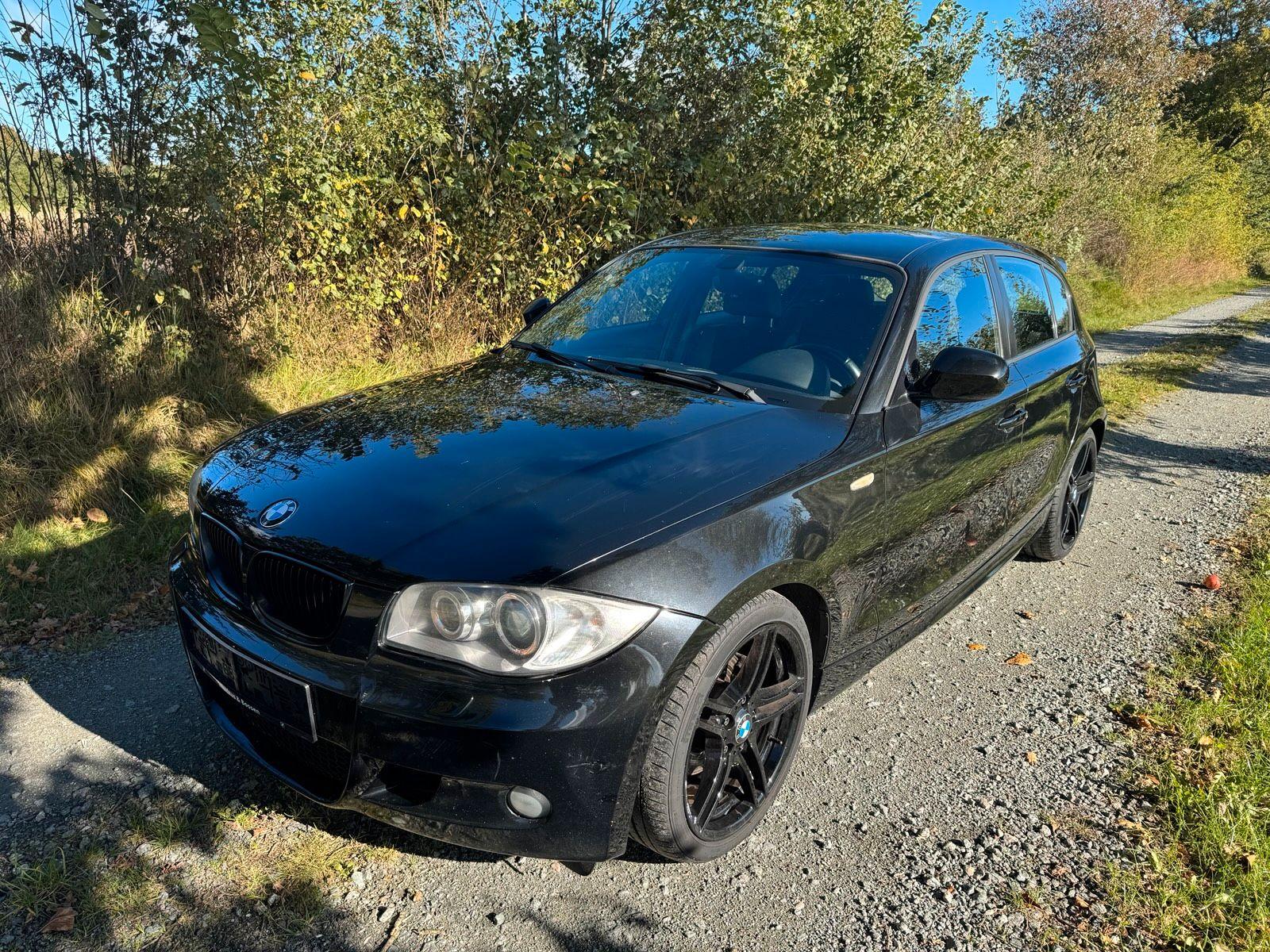 BMW 118, 2010