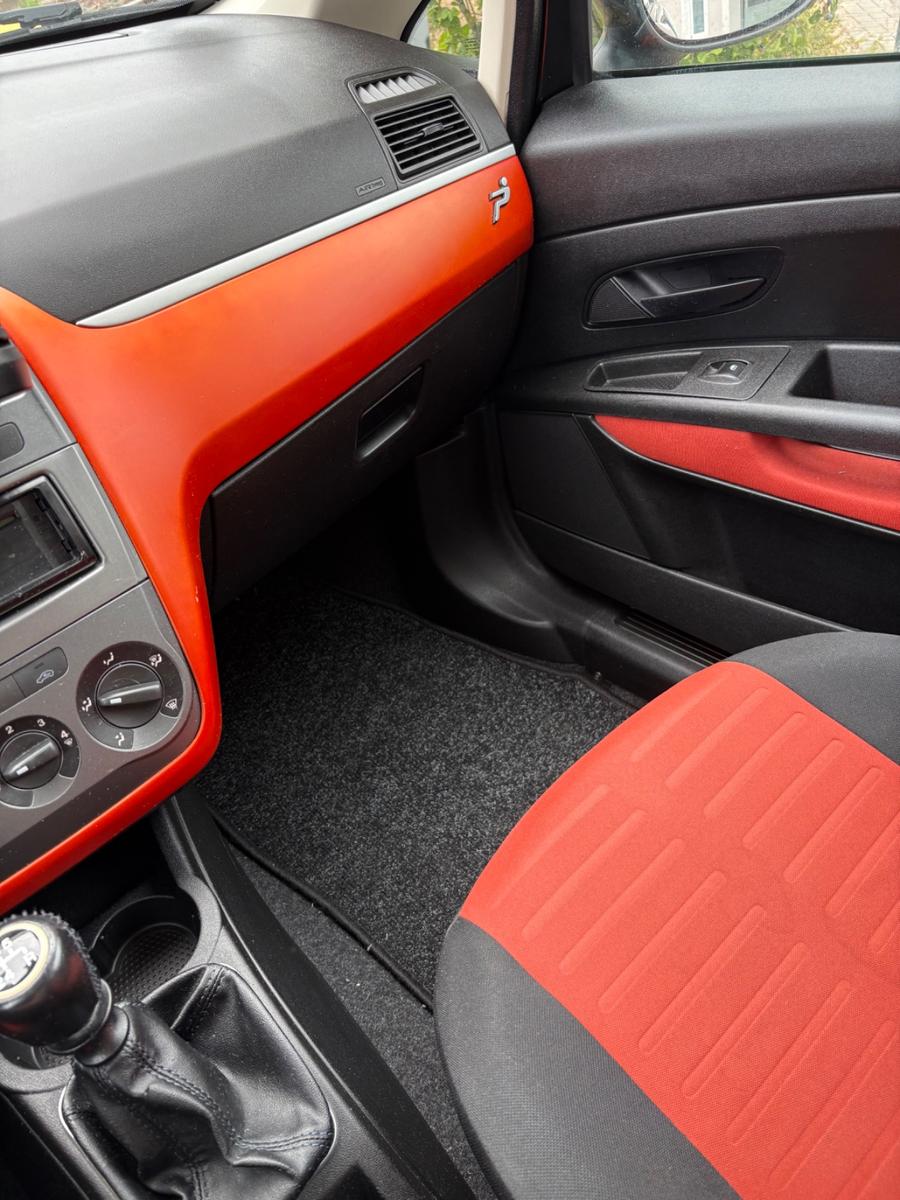 Fiat Grande Punto 1.4 8V Dynamic *Gepflegt *Ohne TÜV