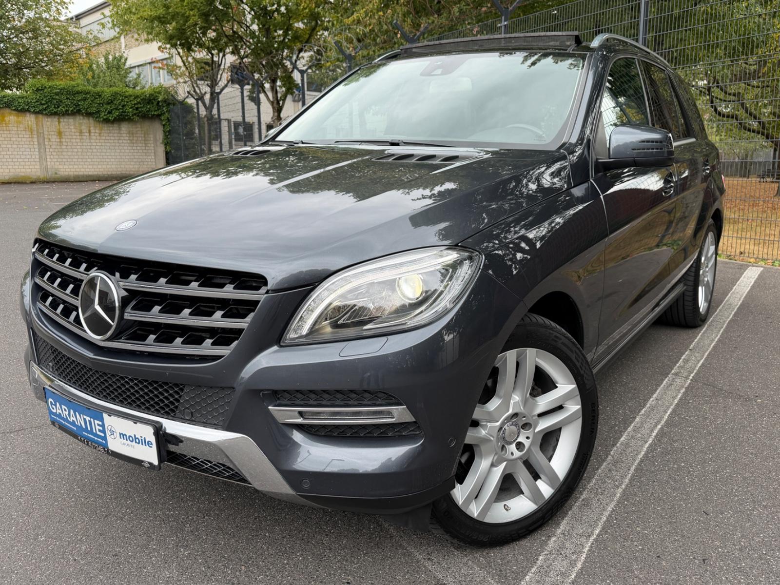 Mercedes-Benz ML 350 CDI BlueTec 4Matic*Panorama*20Zoll*Top*