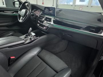 BMW 520 - 11