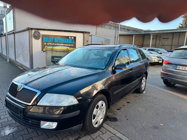 Skoda Octavia Elegance 1 Hand-Leder-Klima-2,0-PDC