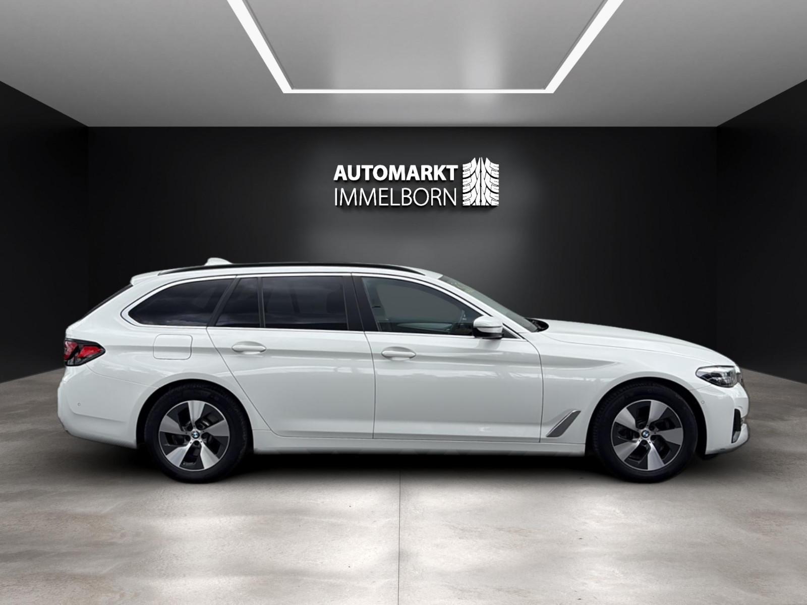 BMW 520 d ALLRAD LEDER*ALARM*Memory*LED*Sportlenkrad, миниатюра 7