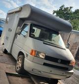 Volkswagen T4 mit GFK Aufbau - Volkswagen Teilintegrierter