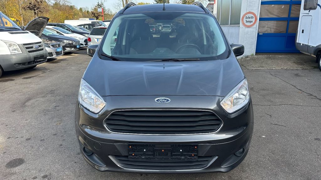 Angebot ansehen Ford Tourneo Courier