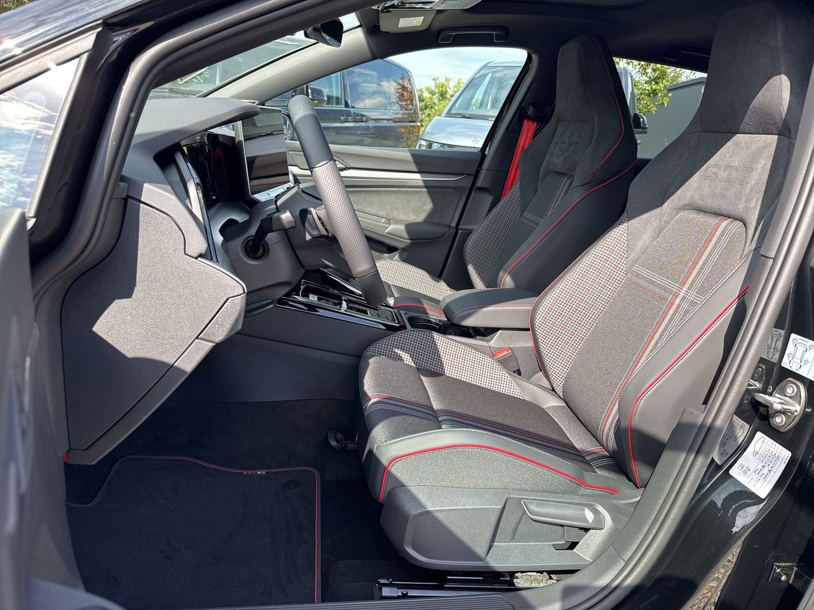 Volkswagen Golf - Bild 13